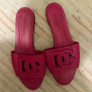 Dolce & Gabbana Women's Fuchsia Logo Sandals